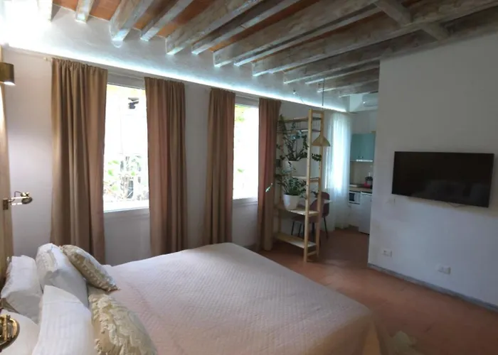 House Of Ely * Craiova